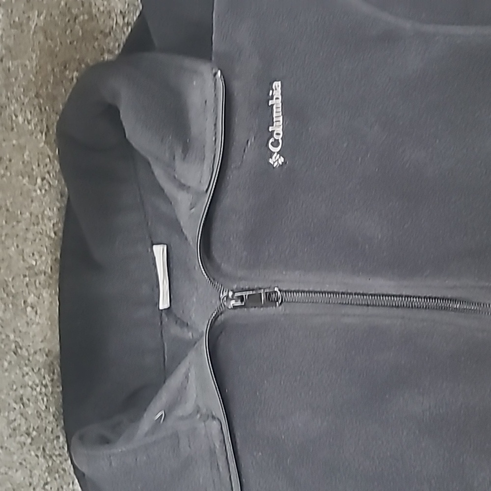 Unisex Columbia vest - Picture 2 of 3
